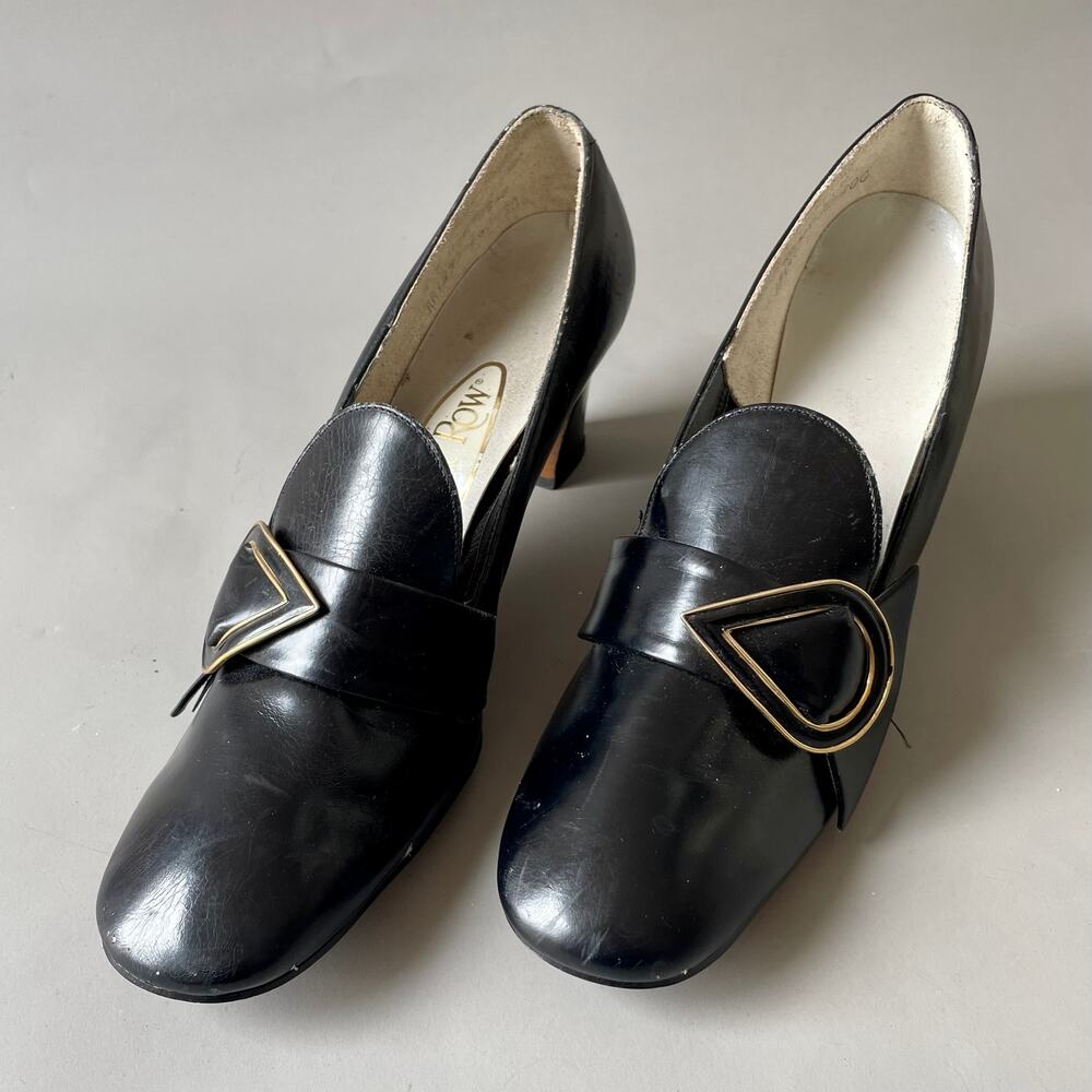 60s 70s Buckle Shoes MCM Low Heel Pilgrim Square Toe Front Row Chunky Heel 9AA